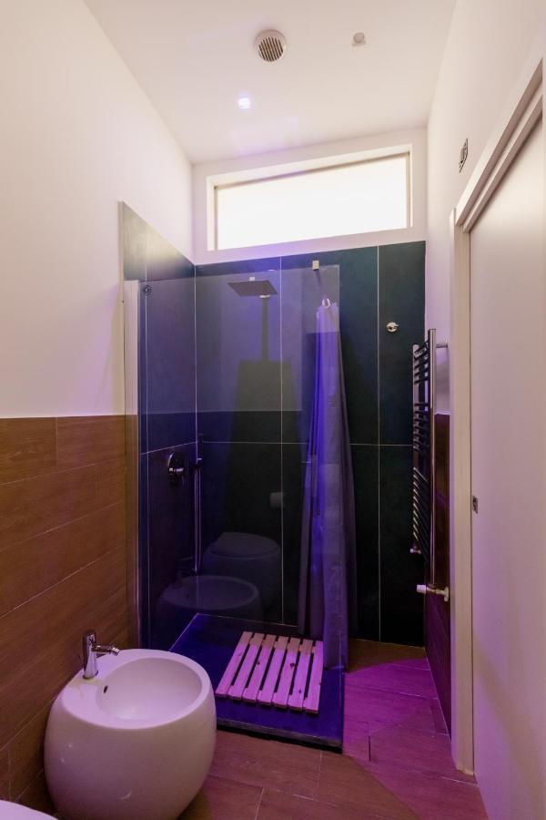 Ferienwohnung Exclusive Parking Flat X 4 Near Metro 1 Salvator Rosa Neapel Exterior foto