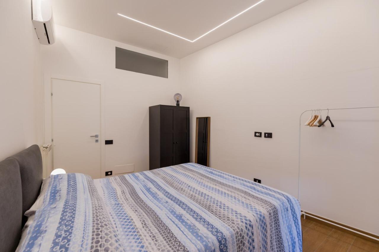 Ferienwohnung Exclusive Parking Flat X 4 Near Metro 1 Salvator Rosa Neapel Exterior foto