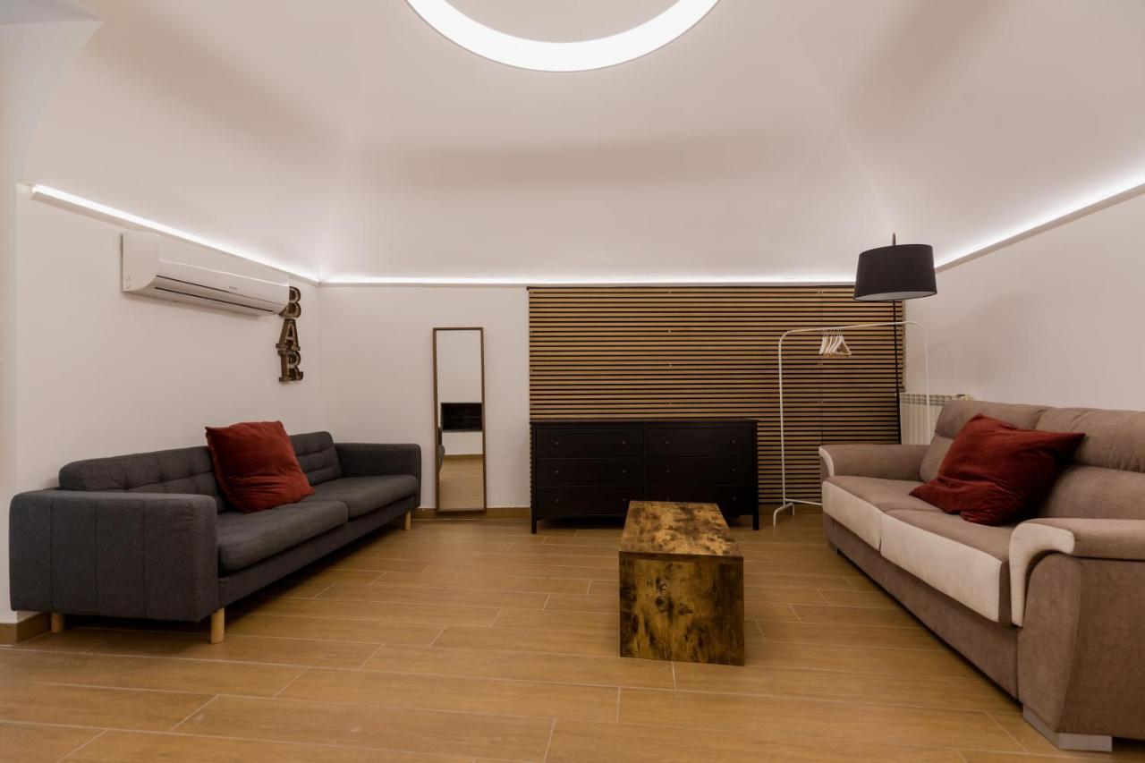 Ferienwohnung Exclusive Parking Flat X 4 Near Metro 1 Salvator Rosa Neapel Exterior foto