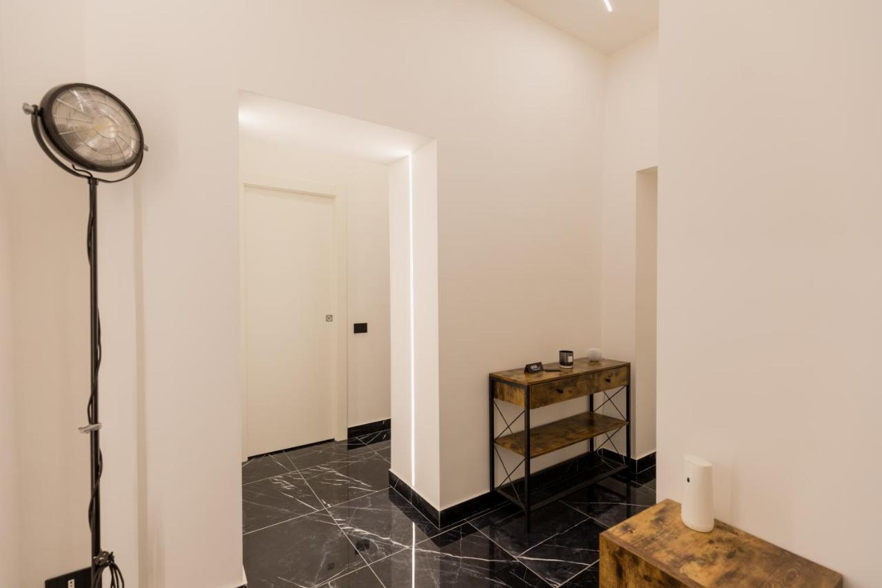 Ferienwohnung Exclusive Parking Flat X 4 Near Metro 1 Salvator Rosa Neapel Exterior foto