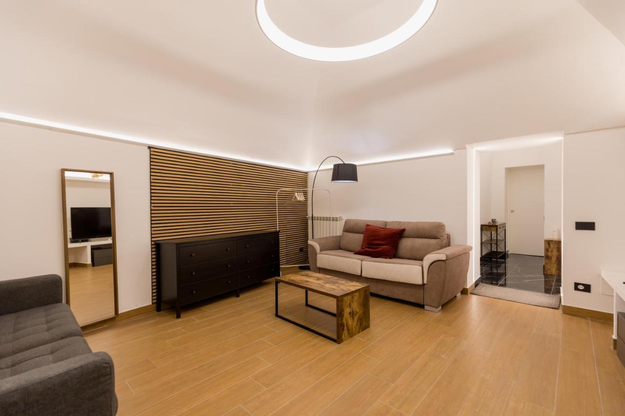 Ferienwohnung Exclusive Parking Flat X 4 Near Metro 1 Salvator Rosa Neapel Exterior foto