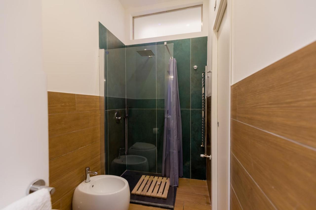 Ferienwohnung Exclusive Parking Flat X 4 Near Metro 1 Salvator Rosa Neapel Exterior foto